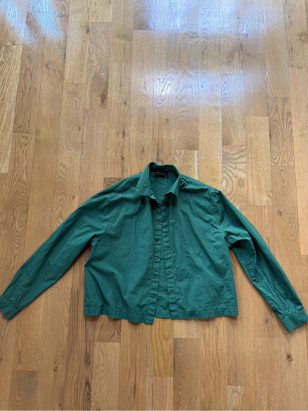 ASOS Men’s Forest Green Cropped Button-Up Shirt